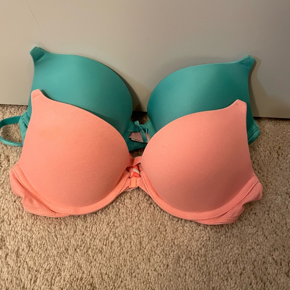 Victoria’s Secret push-up bras 34b